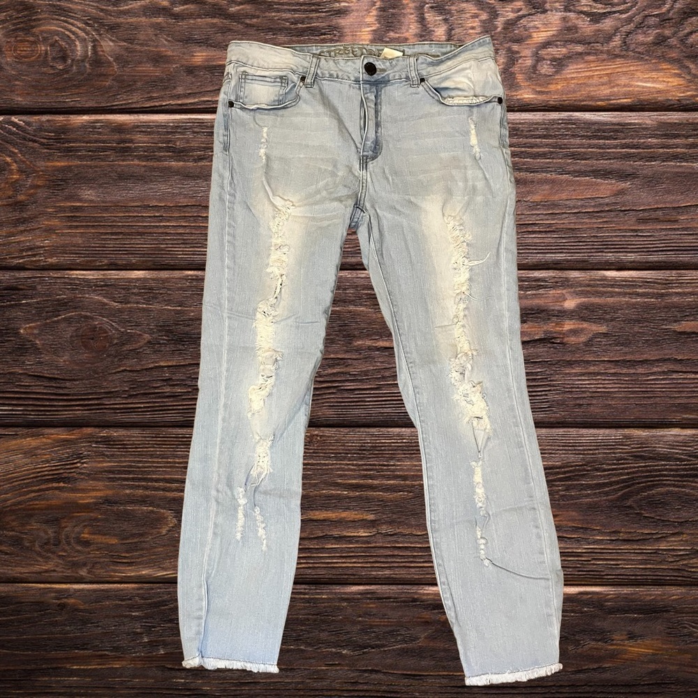 Street Denim by UP Jeans Light blue VERY Distressed Jeans size 13-14 Juniors